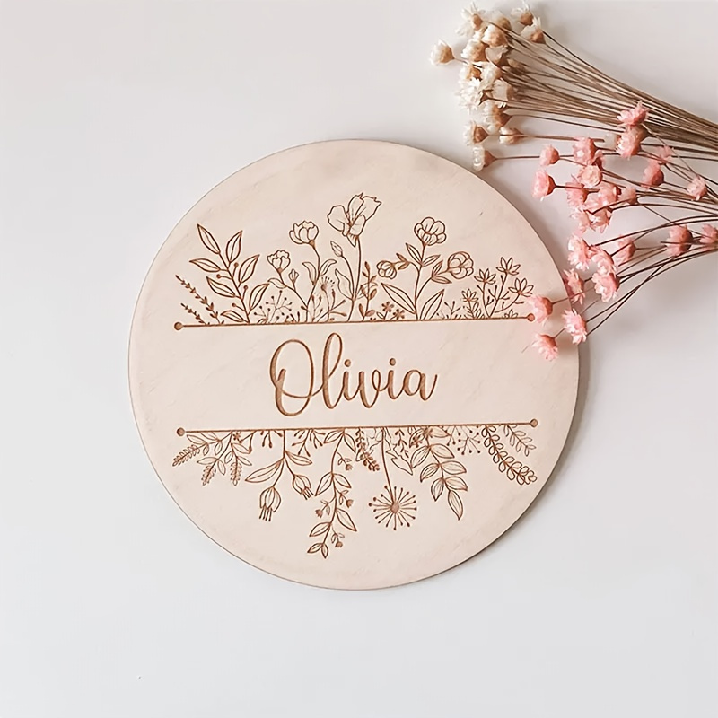 Home Decor Product - Персонализированная табличка с гравировкой и цветочным